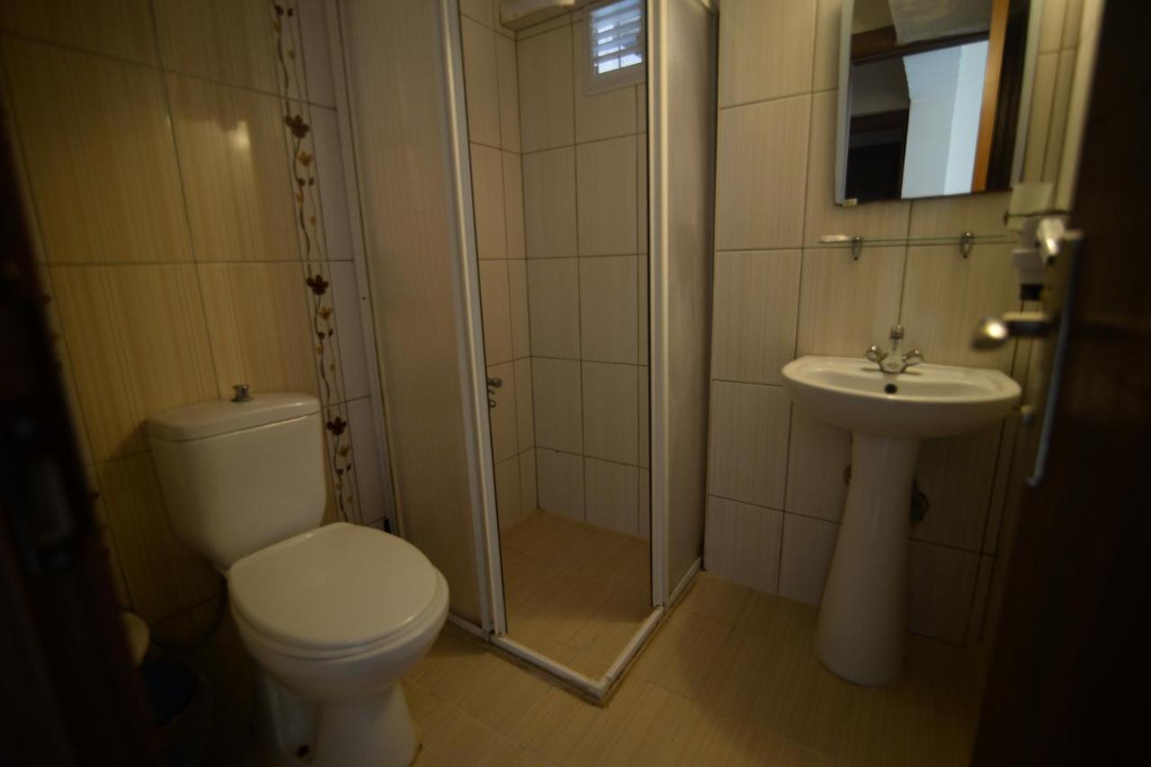 Og-Erim Hotel Kuşadası Ngoại thất bức ảnh